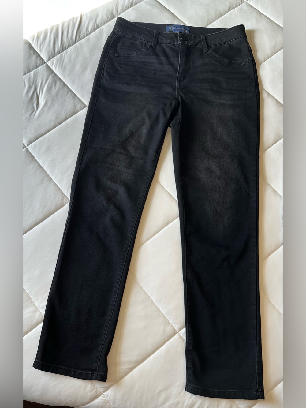 Democracy Black Straight-Leg Women's Jeans